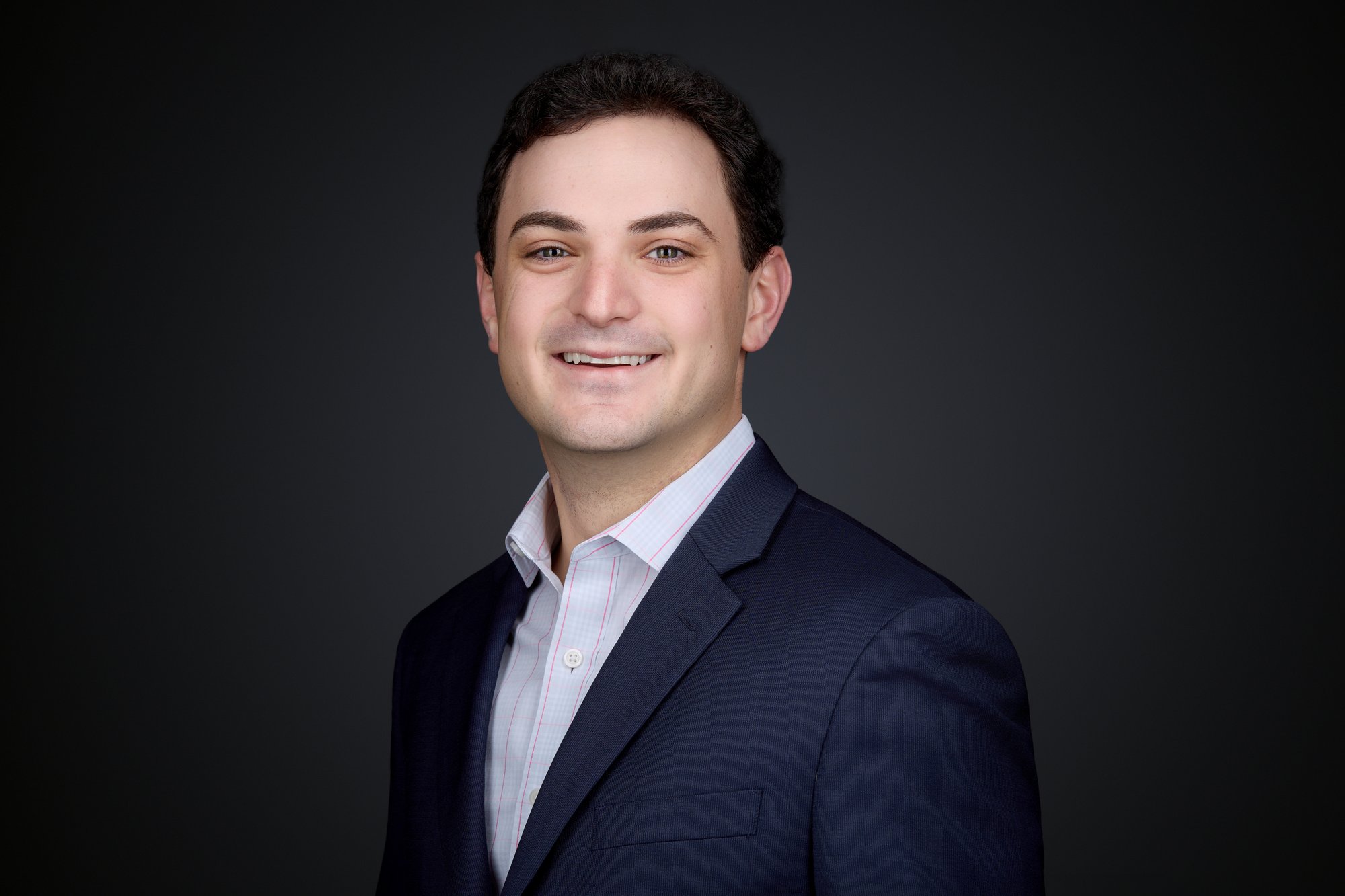 Hirsch.R-Headshot-charlotte-fenixfoto-019 - 0